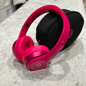 Beats Solo wired hot pink headphones